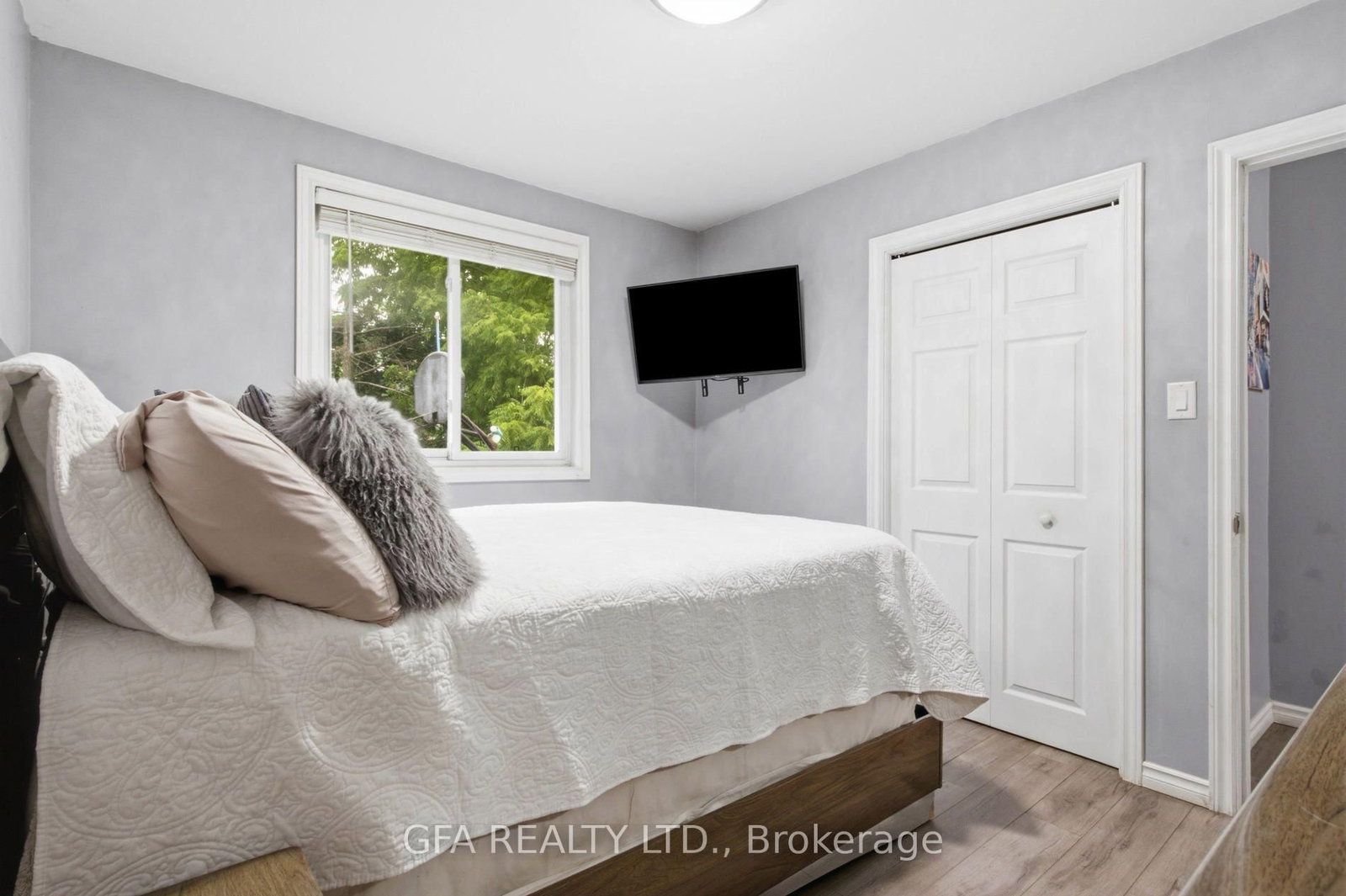 13 Mercer Road • Cambridge, ON photo 9