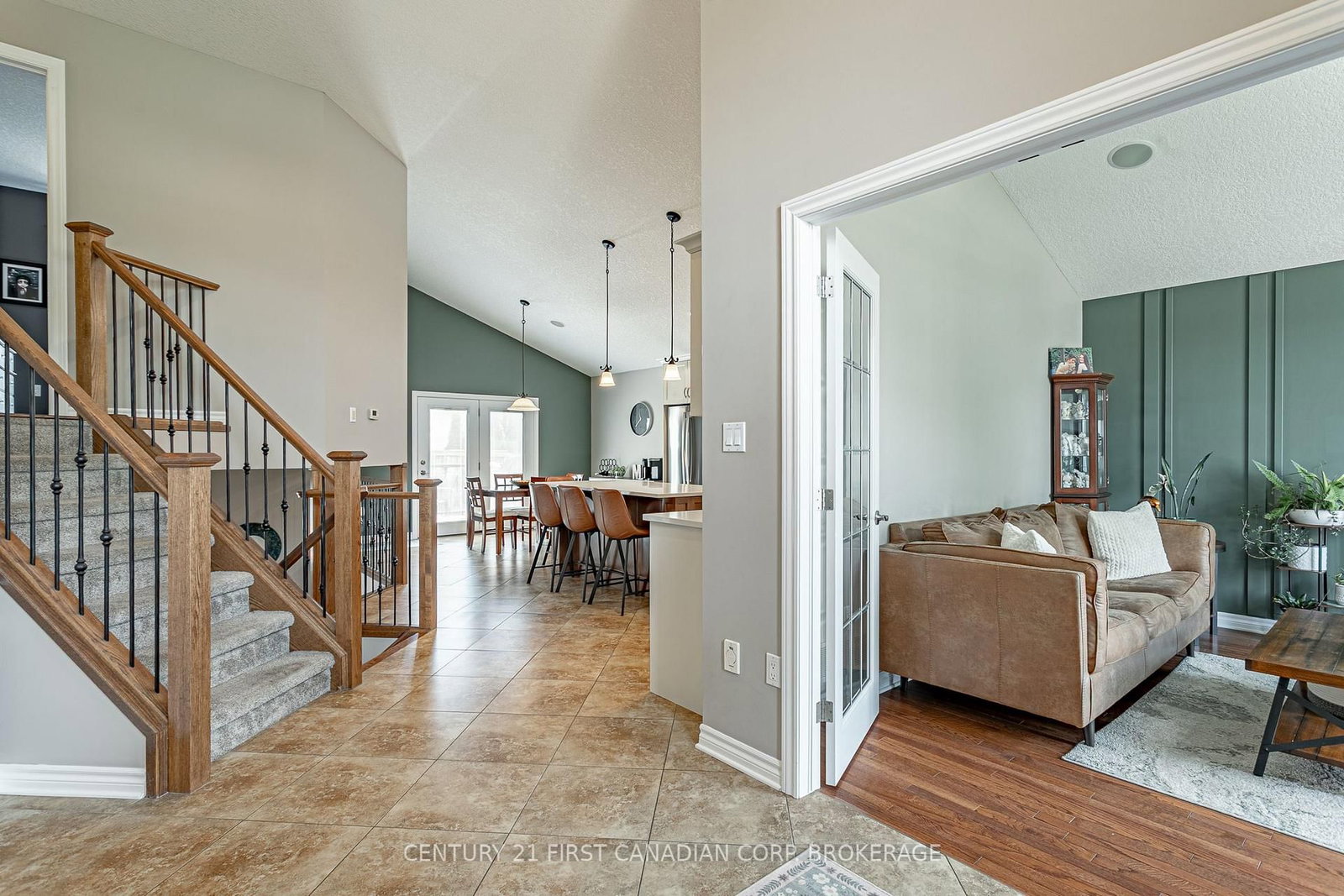 270 Boyd Boulevard • Zorra, ON photo 5