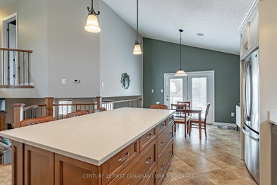 270 Boyd Boulevard • Zorra, ON photo 9