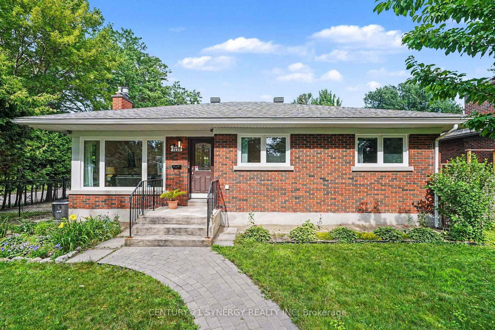 Detached House for sale at 1225 Major Street, Ottawa, Ontario, K2C 2S3 - Bel Air Park - MLS: X13572690