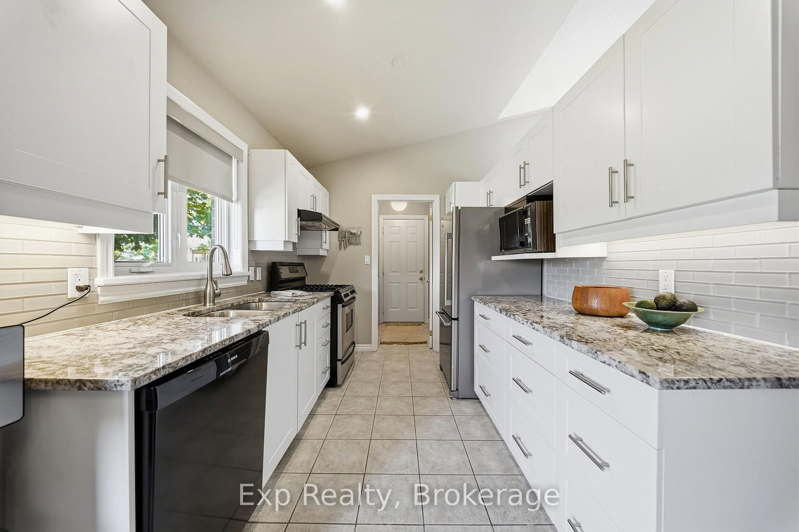 704 Millwood Drive • Kingston, ON photo 10