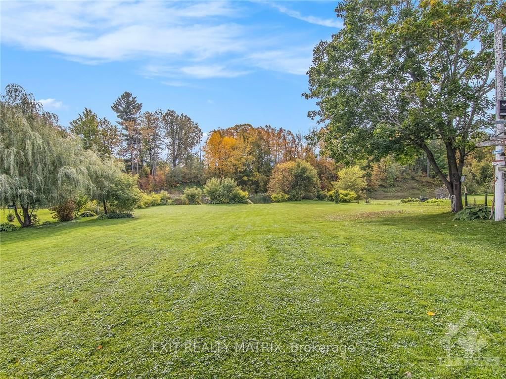 954 NOTRE DAME Street • Russell, ON photo 25