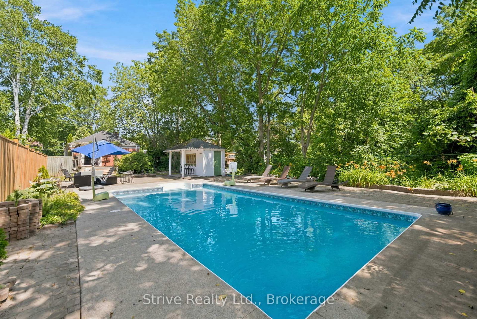 369 Walton Street • Cobourg, ON photo 37