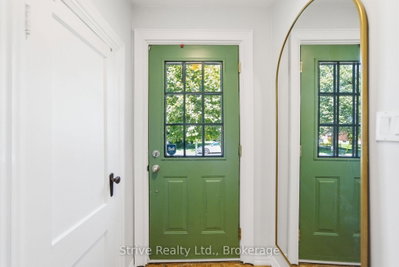 369 Walton Street — photo 6