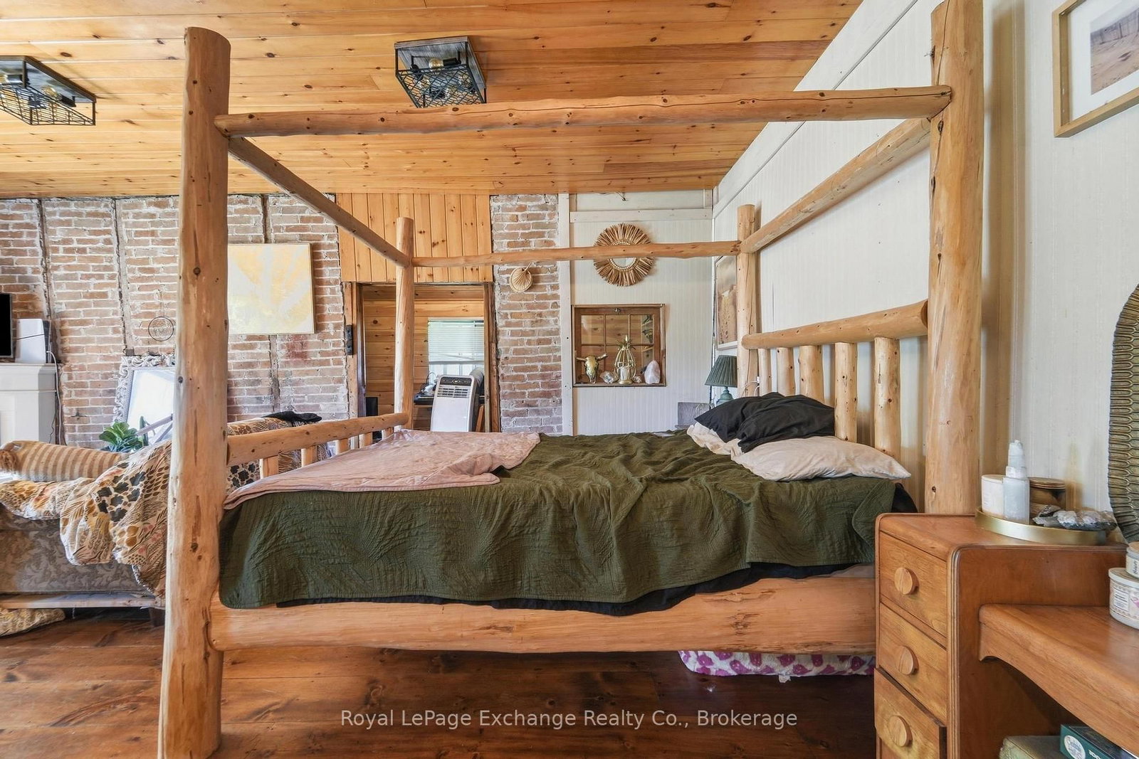28 Wickham Street • Kincardine, ON photo 31