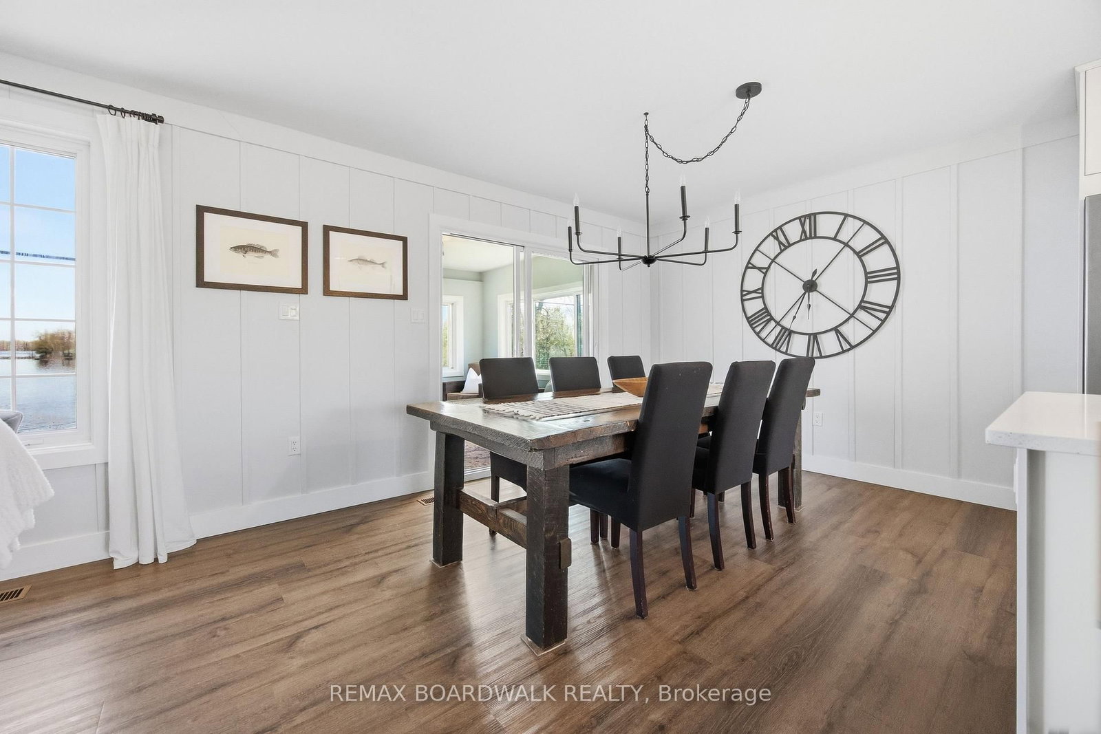 100 Mcculloughs Landing • Perth, ON photo 8