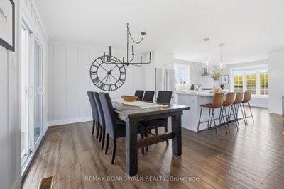 100 Mcculloughs Landing • Perth, ON photo 9