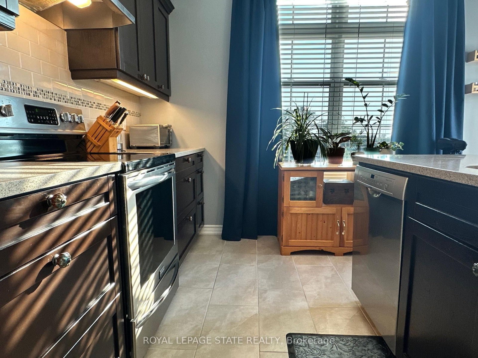 14 Saunders Drive • #307 • Haldimand, ON photo 19