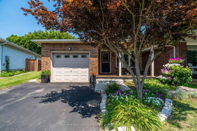 84 Sandra Crescent
