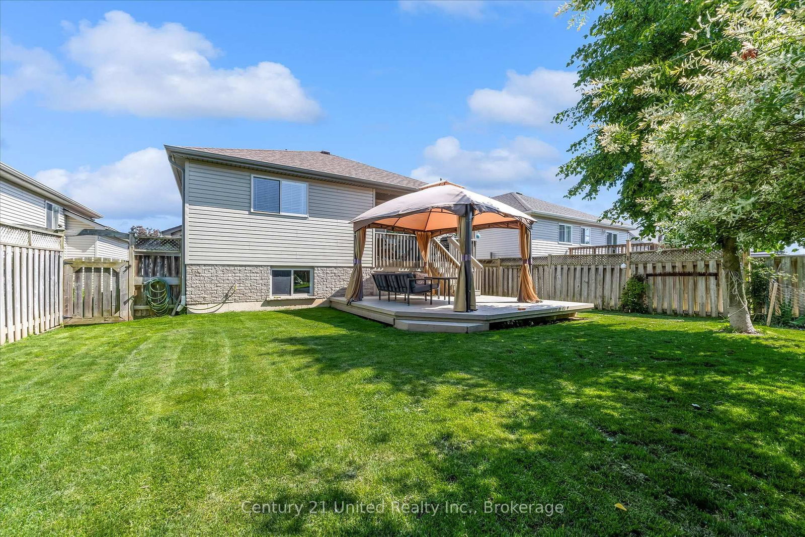 120 Donegal Drive • Brantford, ON photo 32