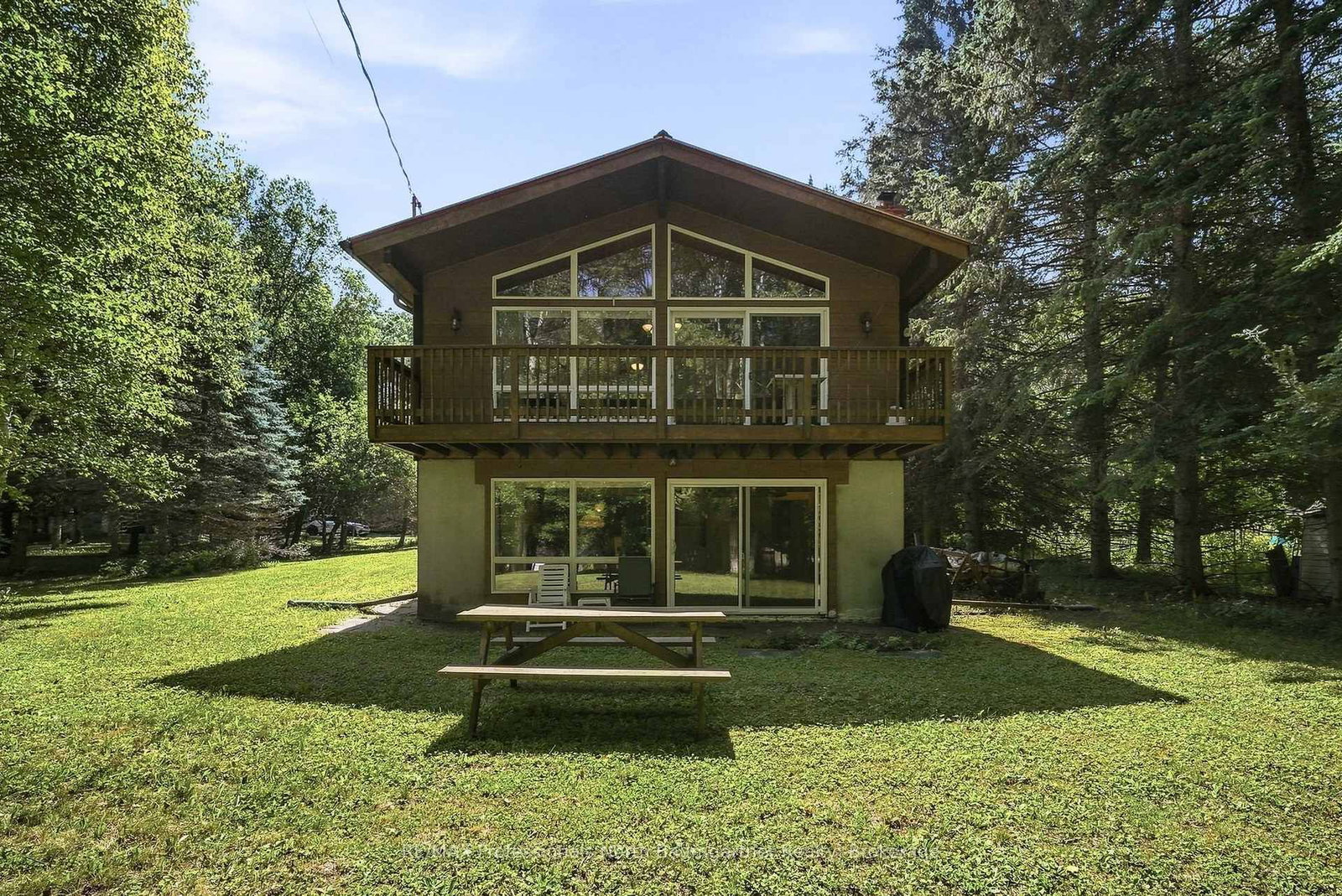 1125 Providence Drive • Algonquin Highlands, ON photo 26