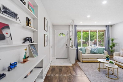 615 Dogwood Lane • Waterloo, ON photo 3