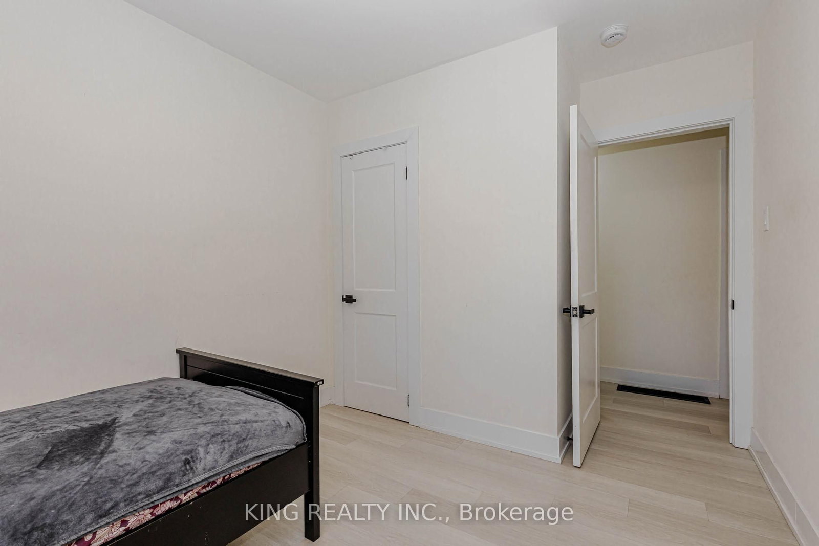 40 Granton Street • Hamilton, ON photo 25