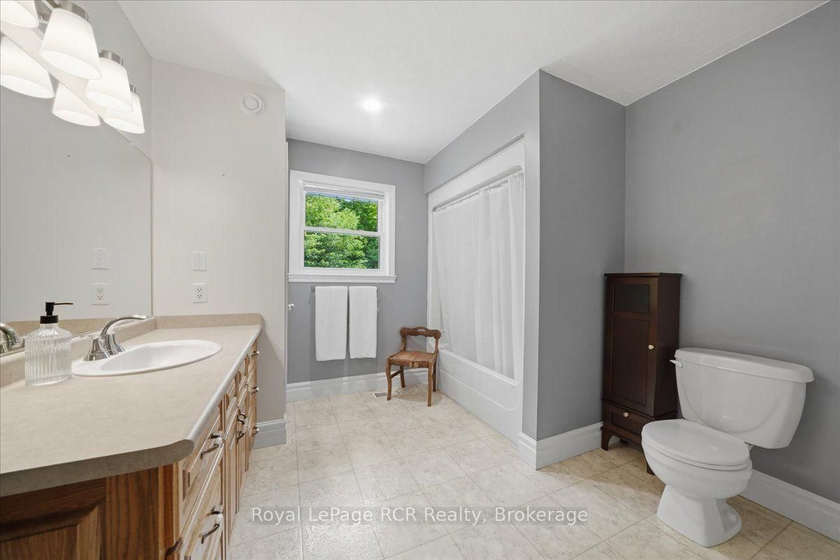 197 Carney Street • Georgian Bluffs, ON photo 33