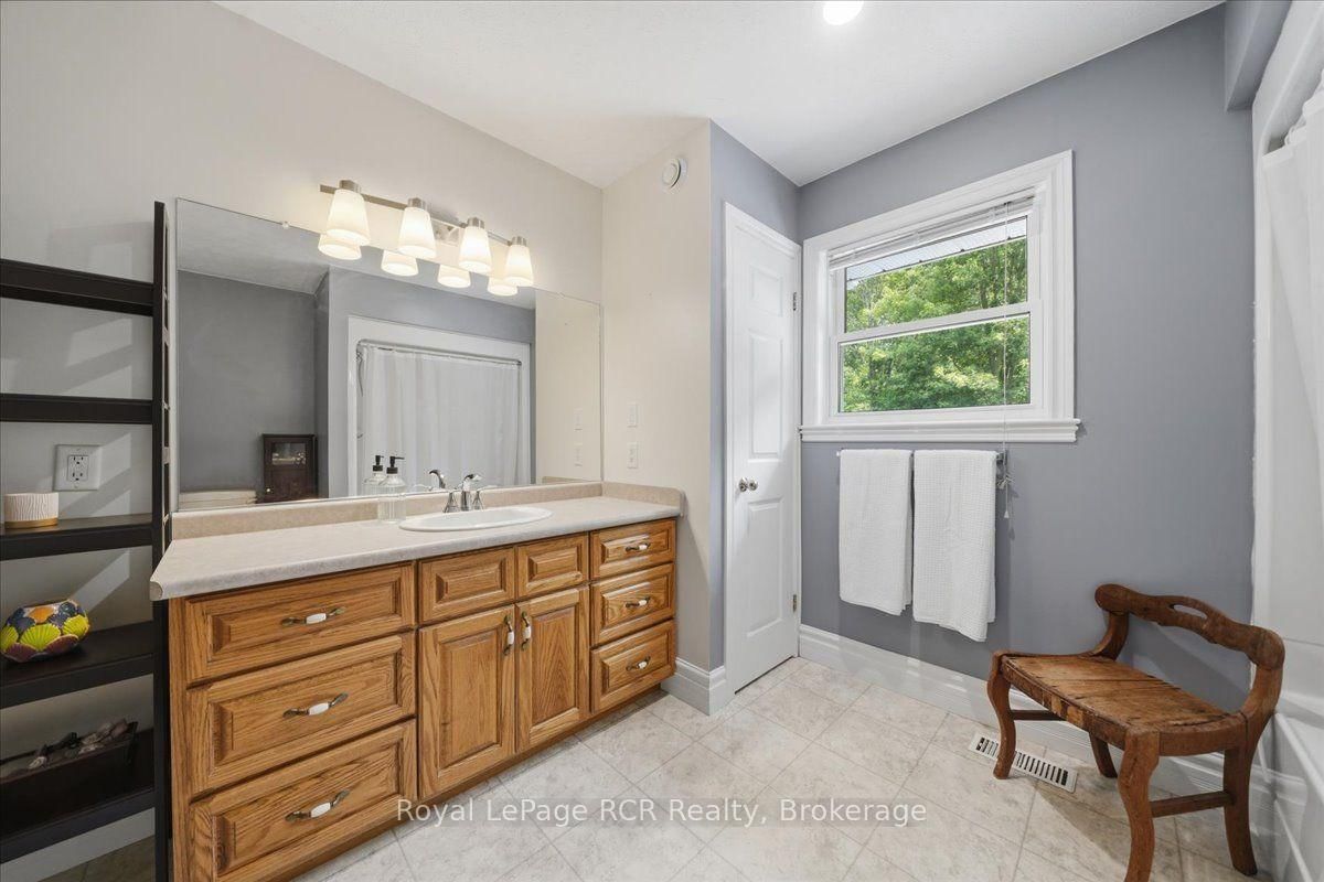 197 Carney Street • Georgian Bluffs, ON photo 34