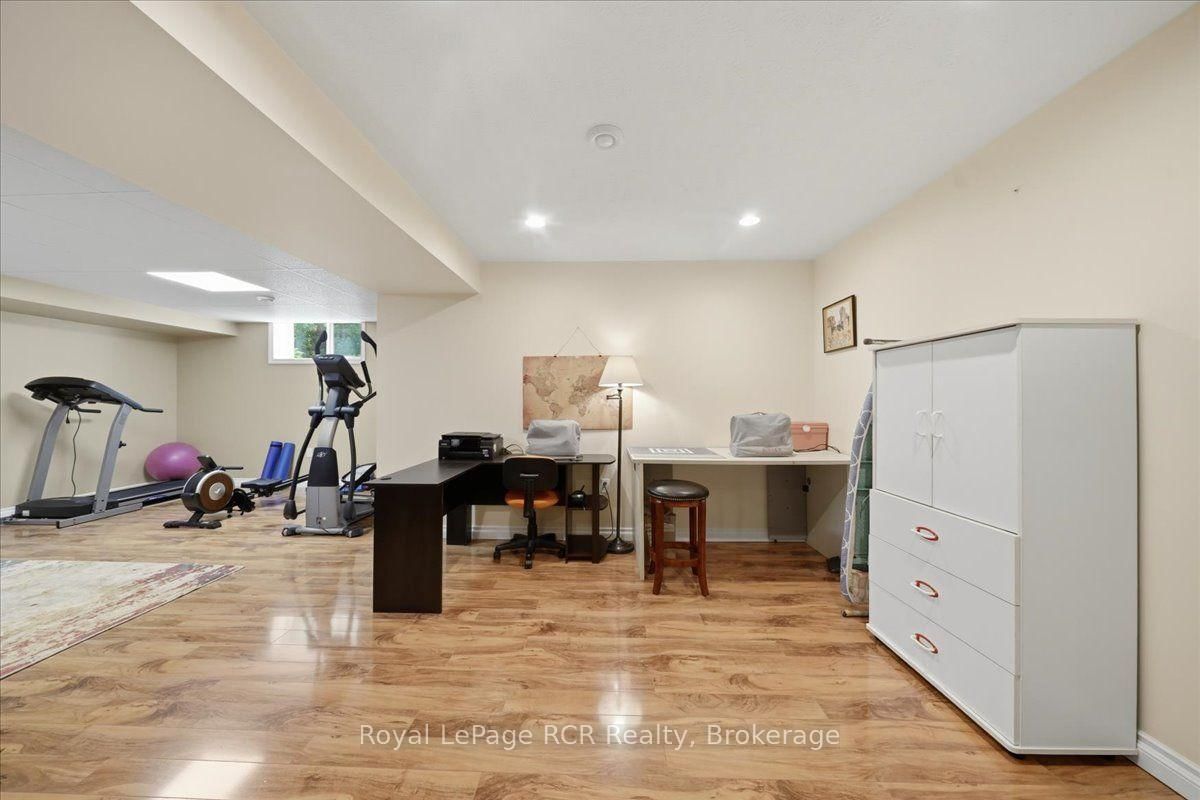 197 Carney Street • Georgian Bluffs, ON photo 38