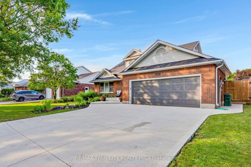 600 Coppercroft Court