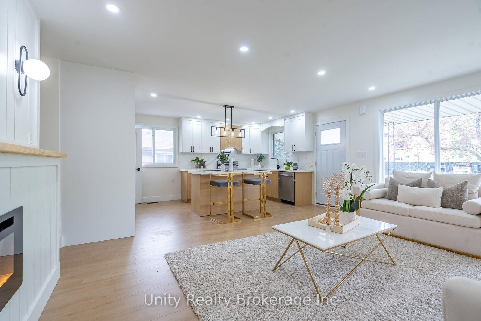 23 Tyrone Drive • Hamilton, ON photo 10