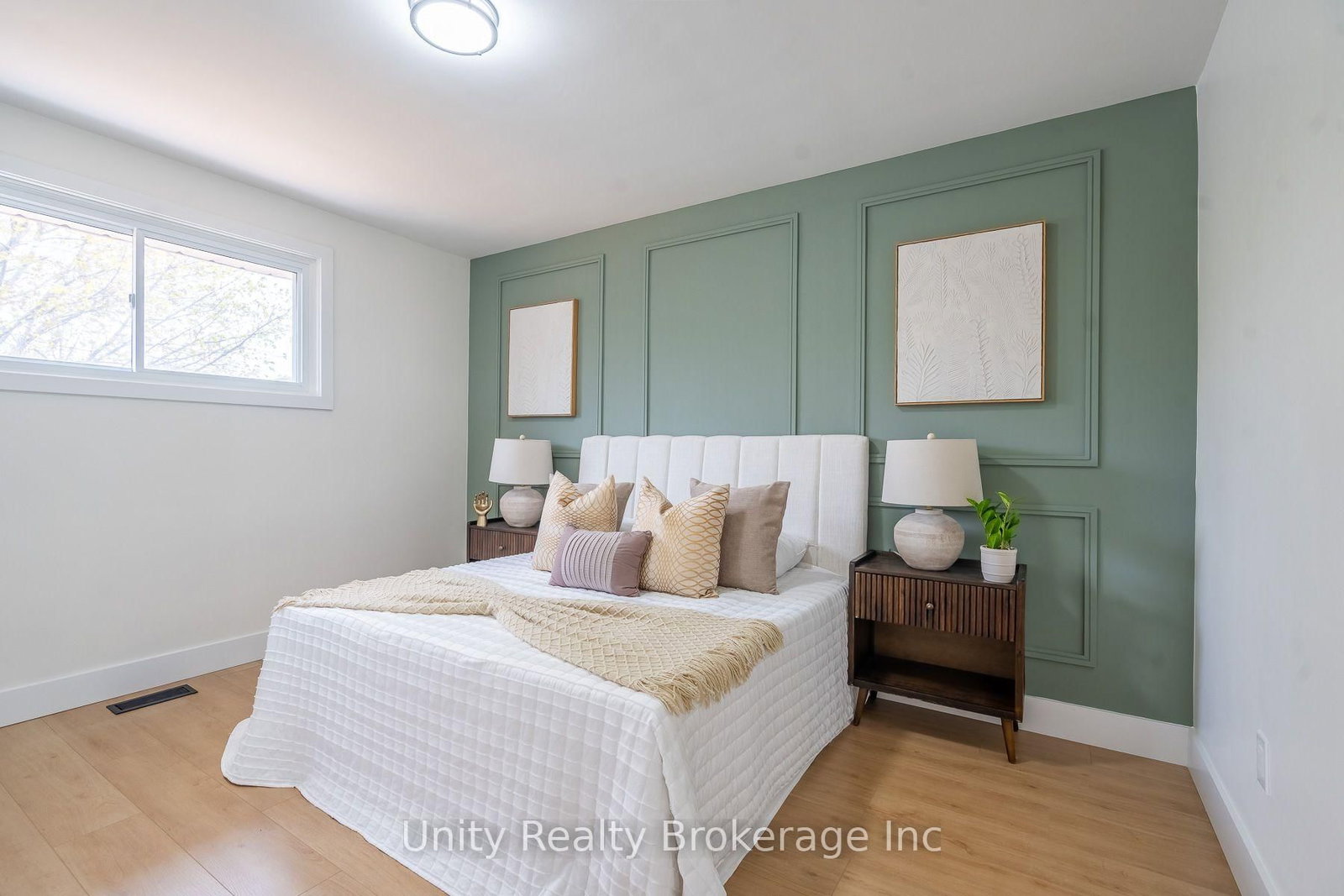 23 Tyrone Drive • Hamilton, ON photo 20