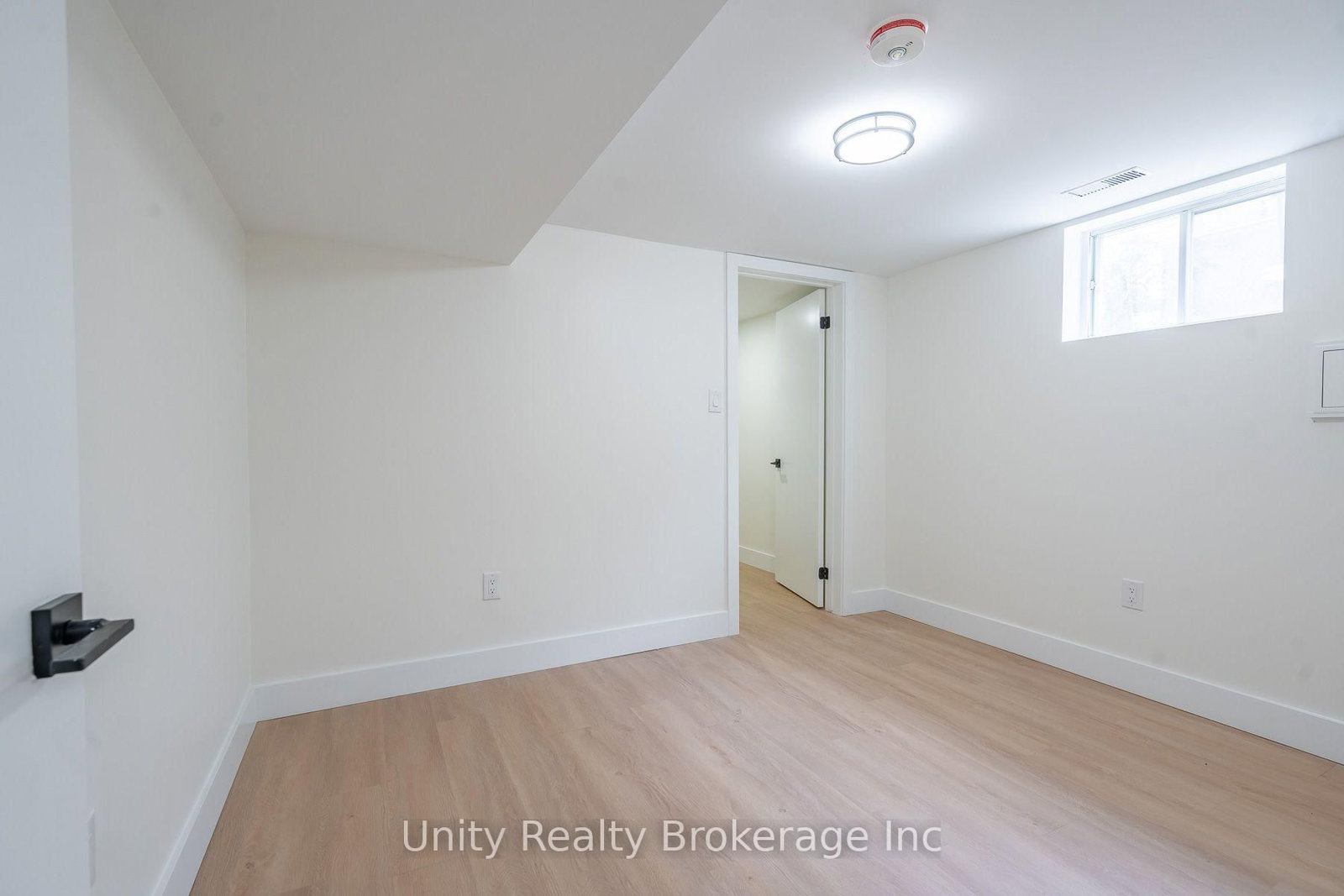 23 Tyrone Drive • Hamilton, ON photo 25