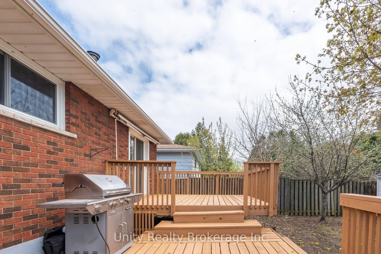 23 Tyrone Drive • Hamilton, ON photo 40