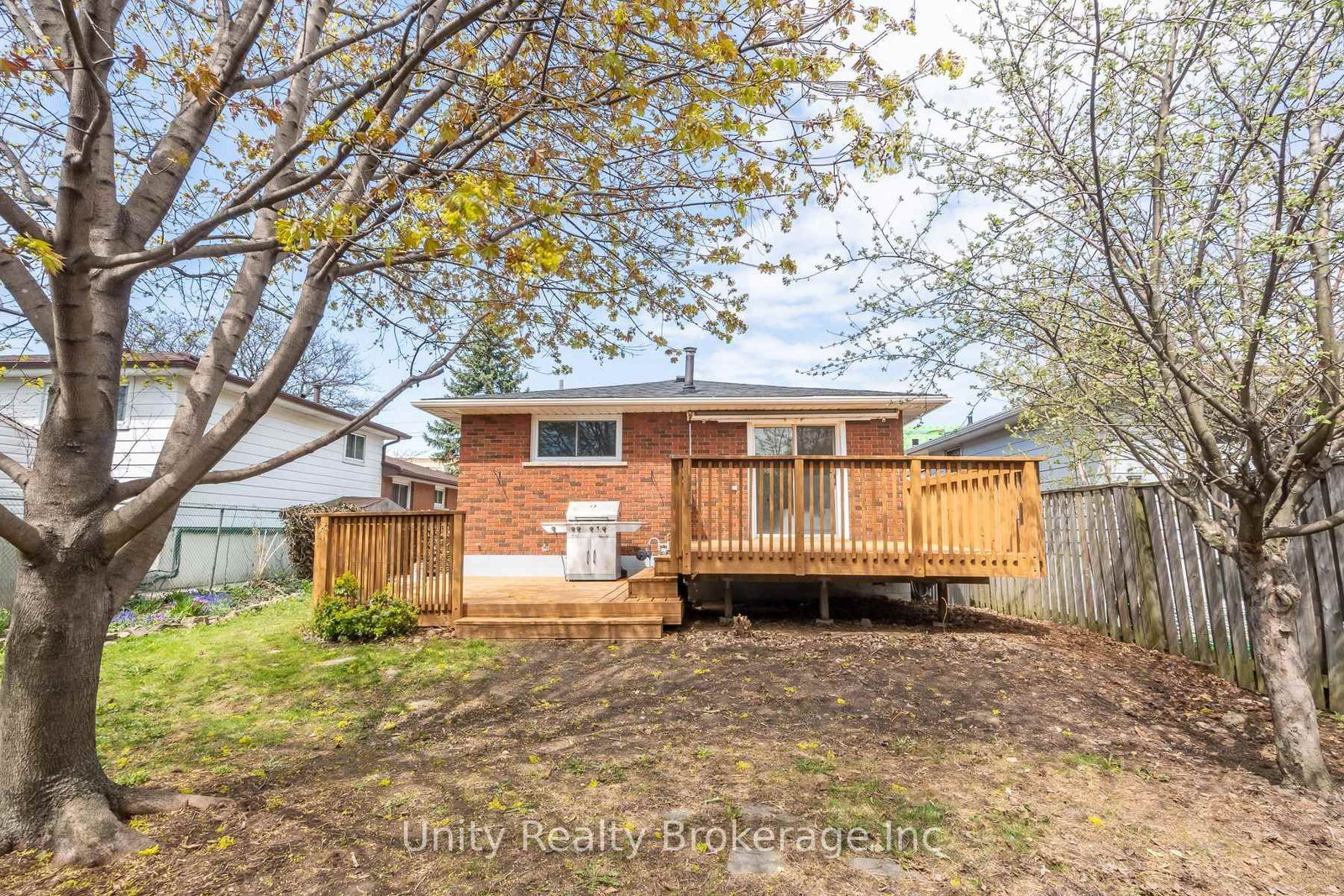 23 Tyrone Drive • Hamilton, ON photo 43