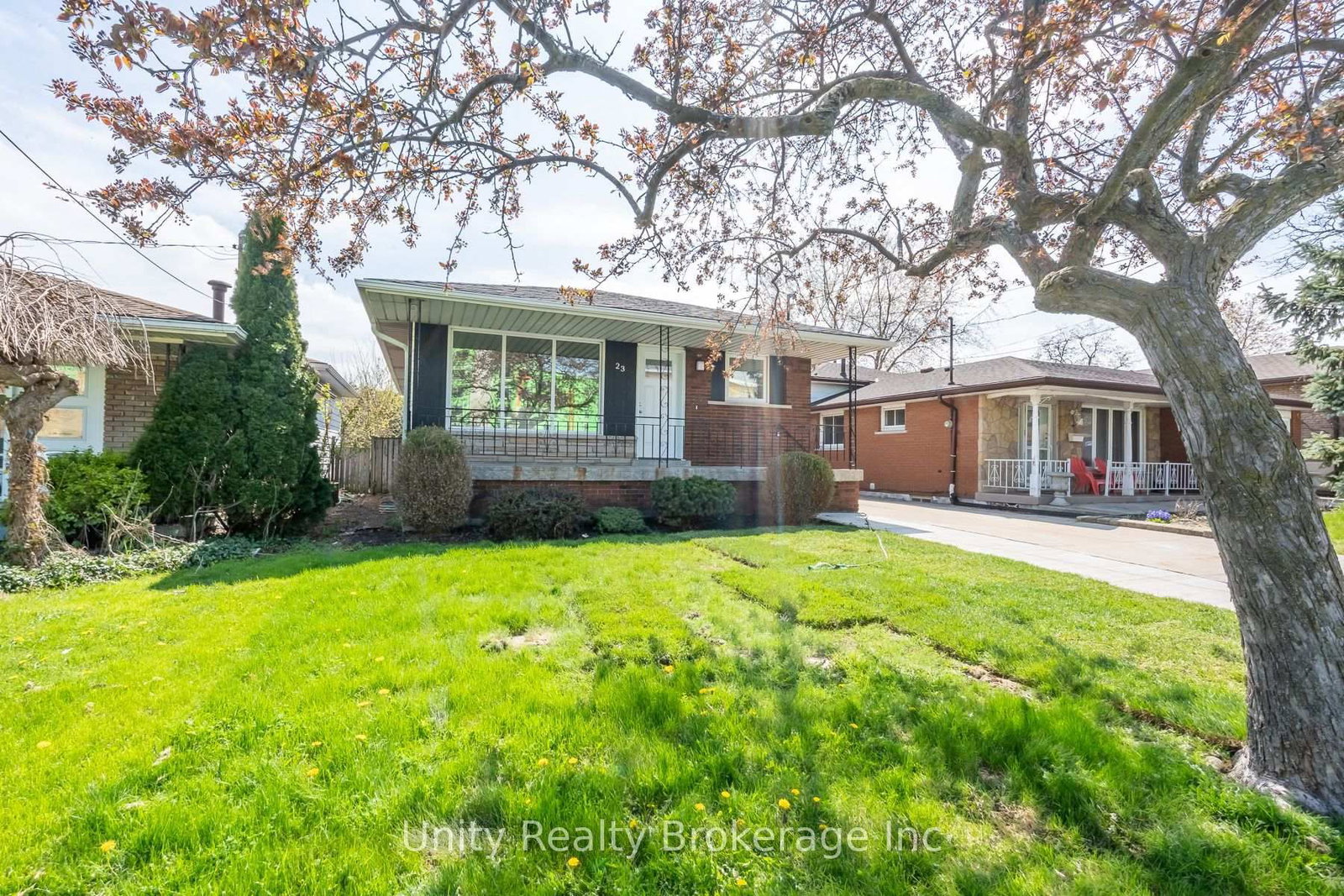 23 Tyrone Drive • Hamilton, ON photo 48