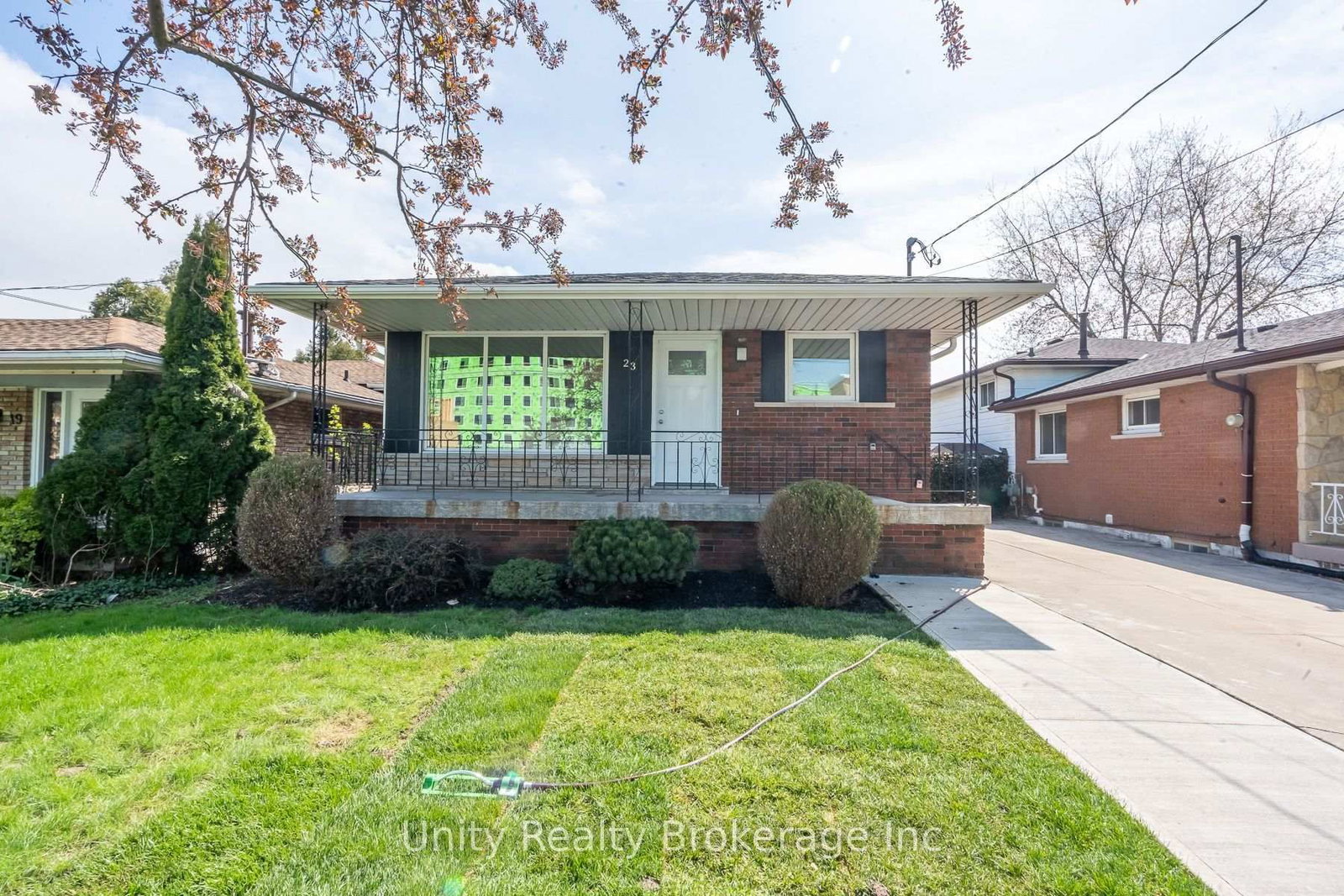 23 Tyrone Drive • Hamilton, ON photo 49