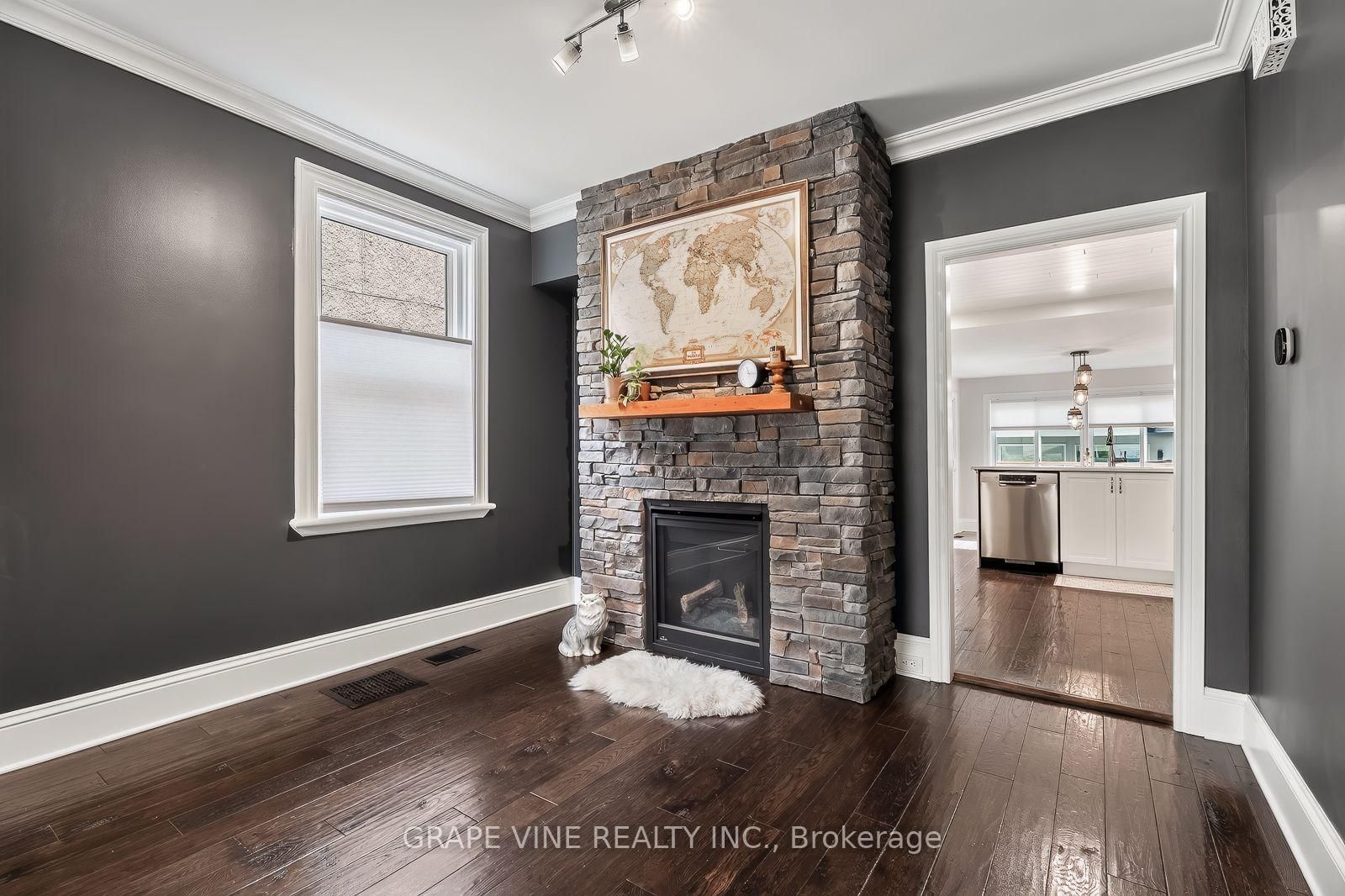31 Westmount Avenue • Ottawa, ON photo 12