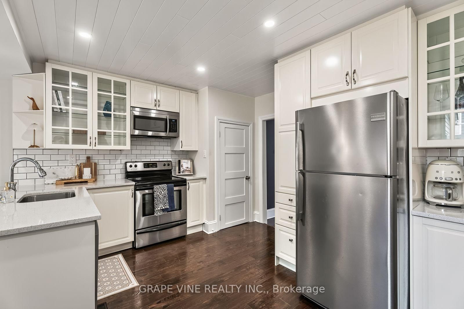 31 Westmount Avenue • Ottawa, ON photo 18