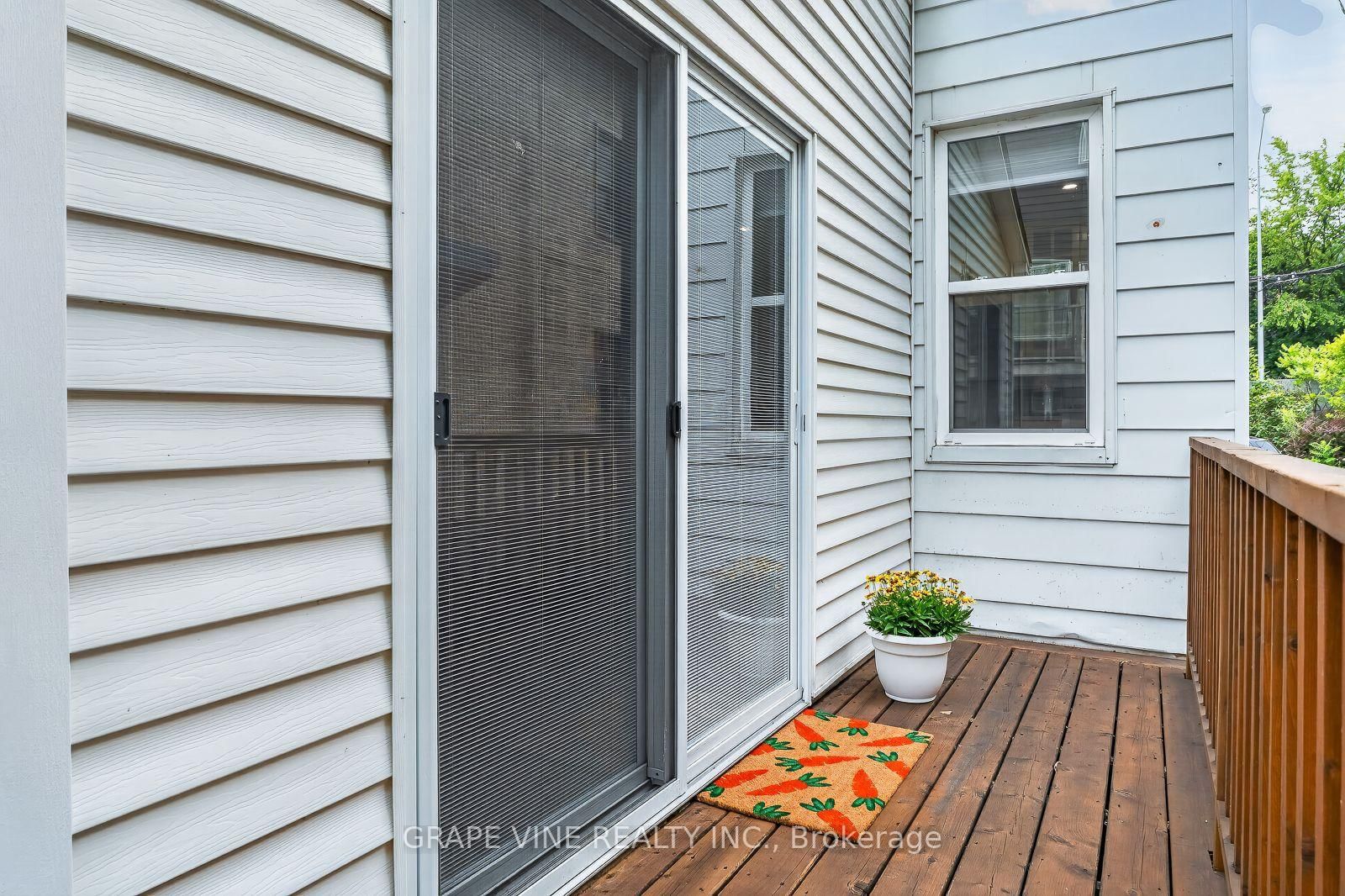 31 Westmount Avenue • Ottawa, ON photo 9