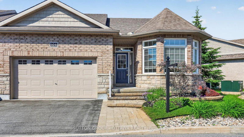 104 Passageway Private