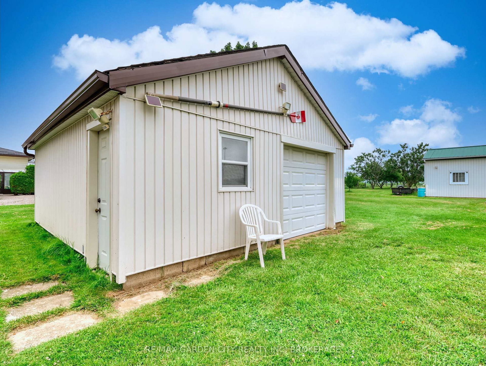 1408 Fifth Street • St. Catharines, ON photo 12