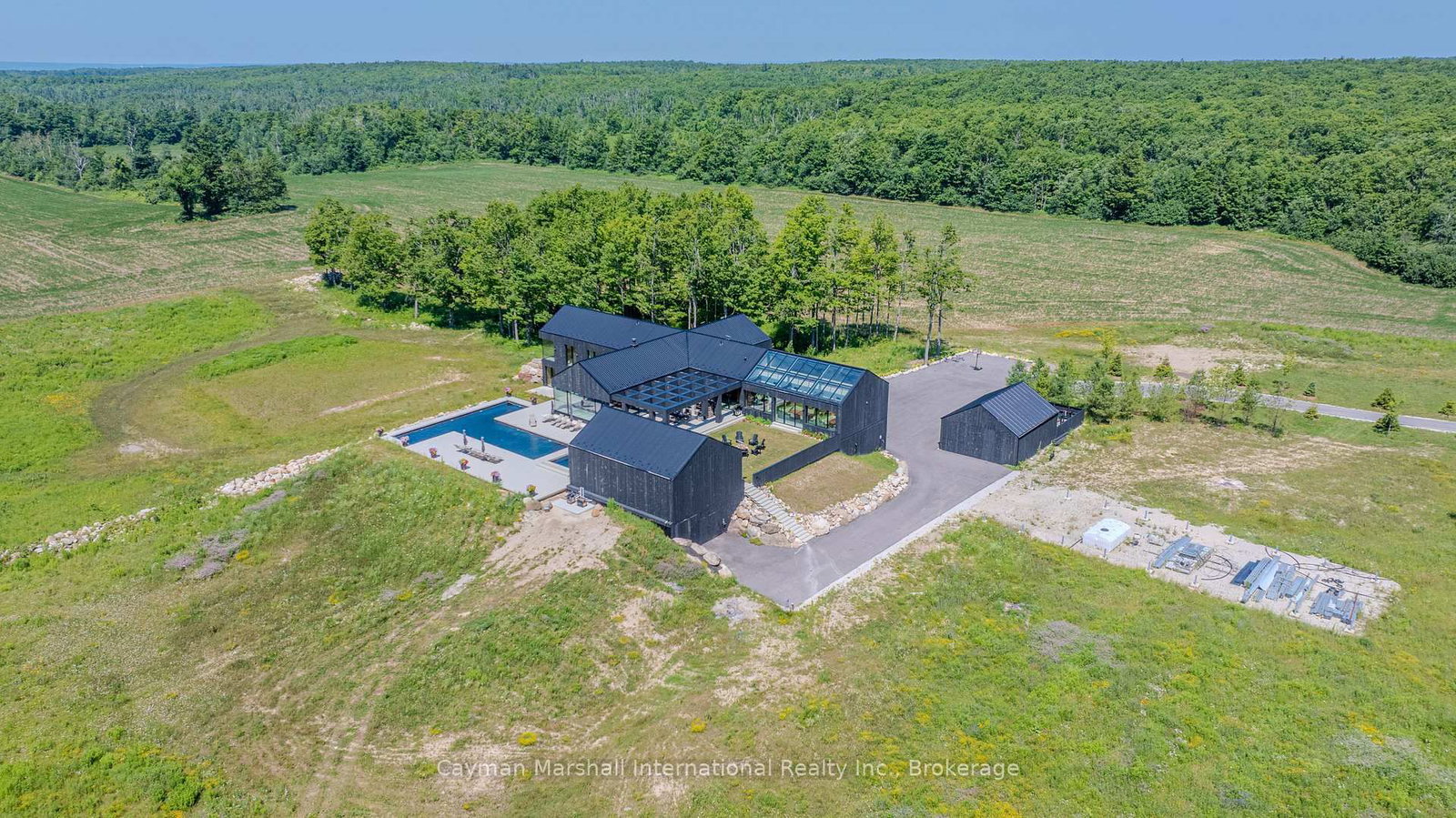 595474 4th Line • Blue Mountains, ON photo 46