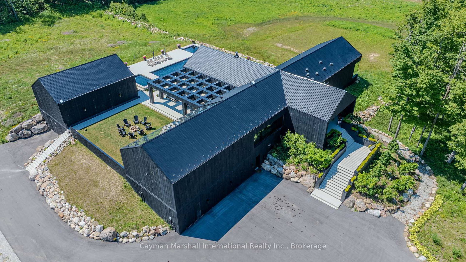 595474 4th Line • Blue Mountains, ON photo 48