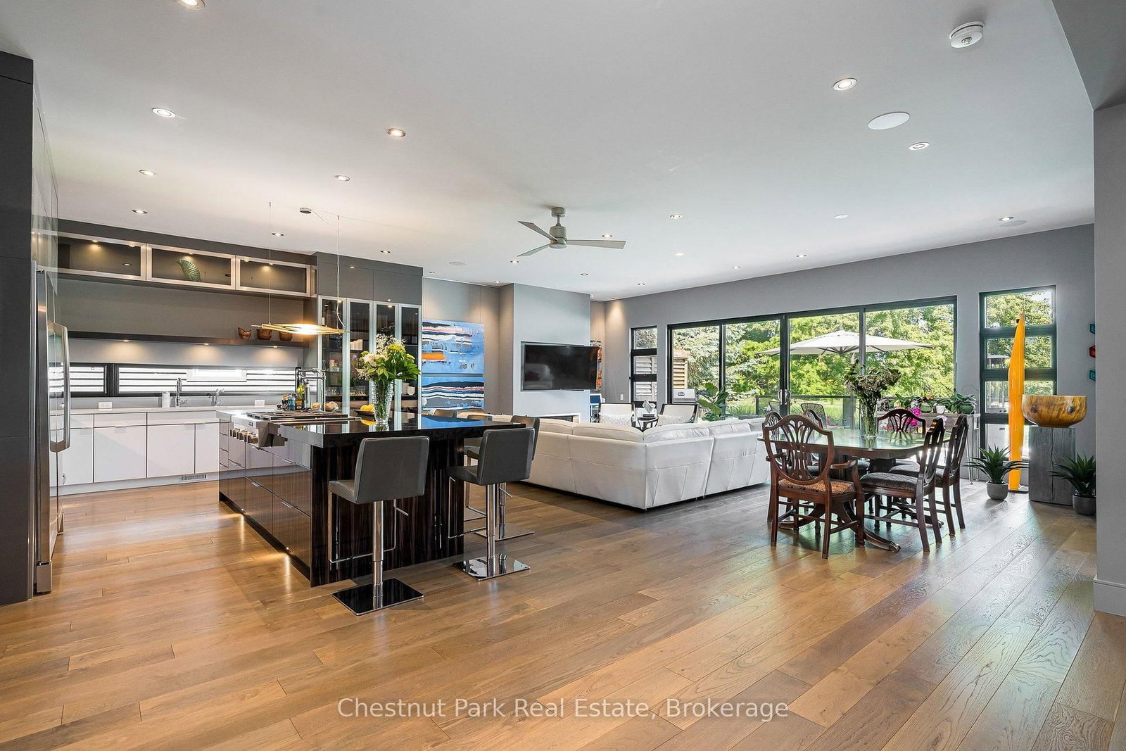 131 Grand Cypress Lane • Blue Mountains, ON photo 12