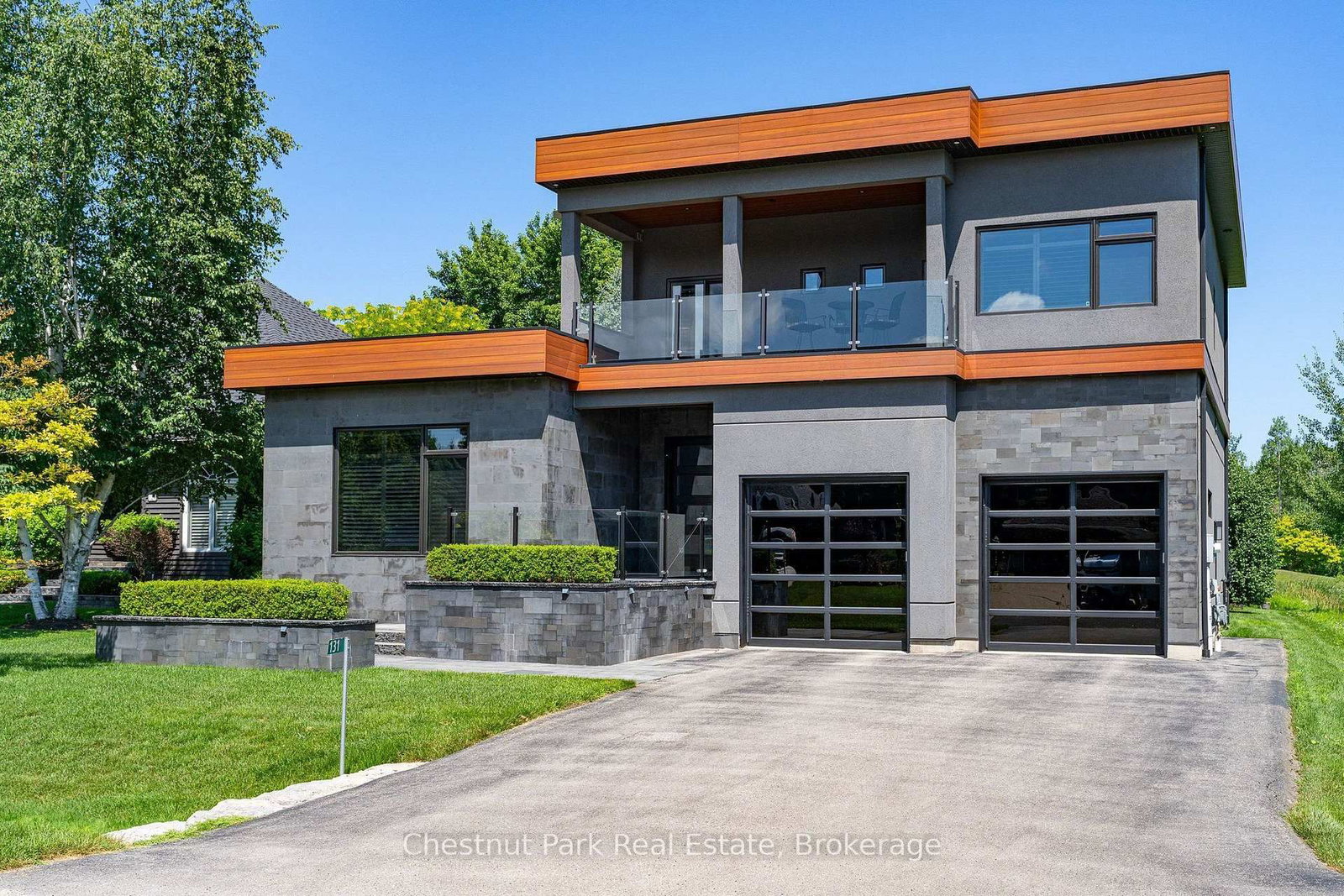 131 Grand Cypress Lane • Blue Mountains, ON photo 3