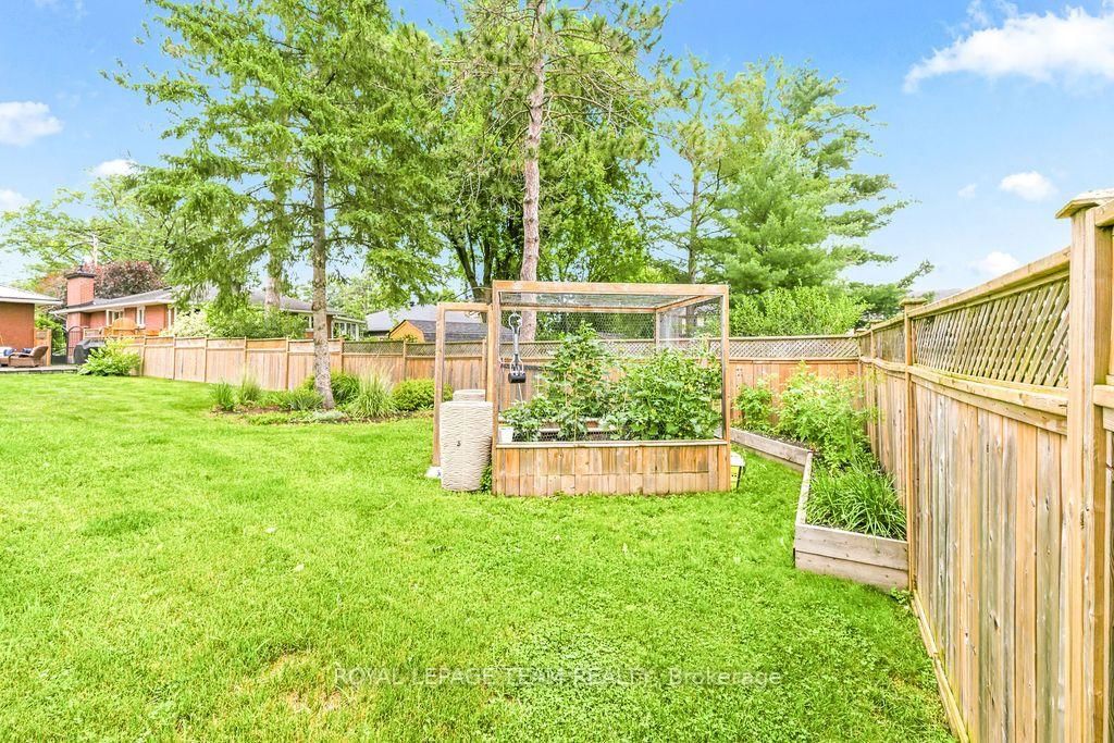 438 N Raglan Street • Renfrew, ON photo 46