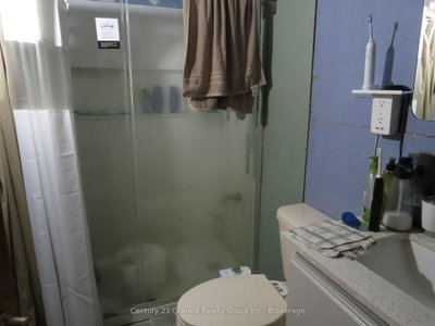 1060 Buttercup Drive • Highlands East, ON photo 4
