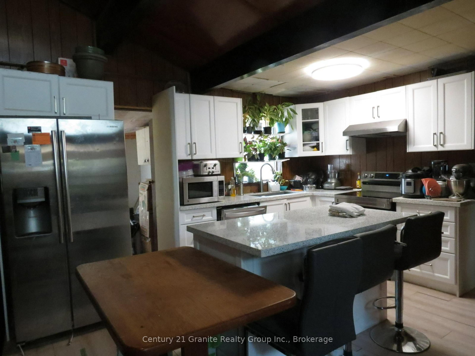 1060 Buttercup Drive • Highlands East, ON photo 6