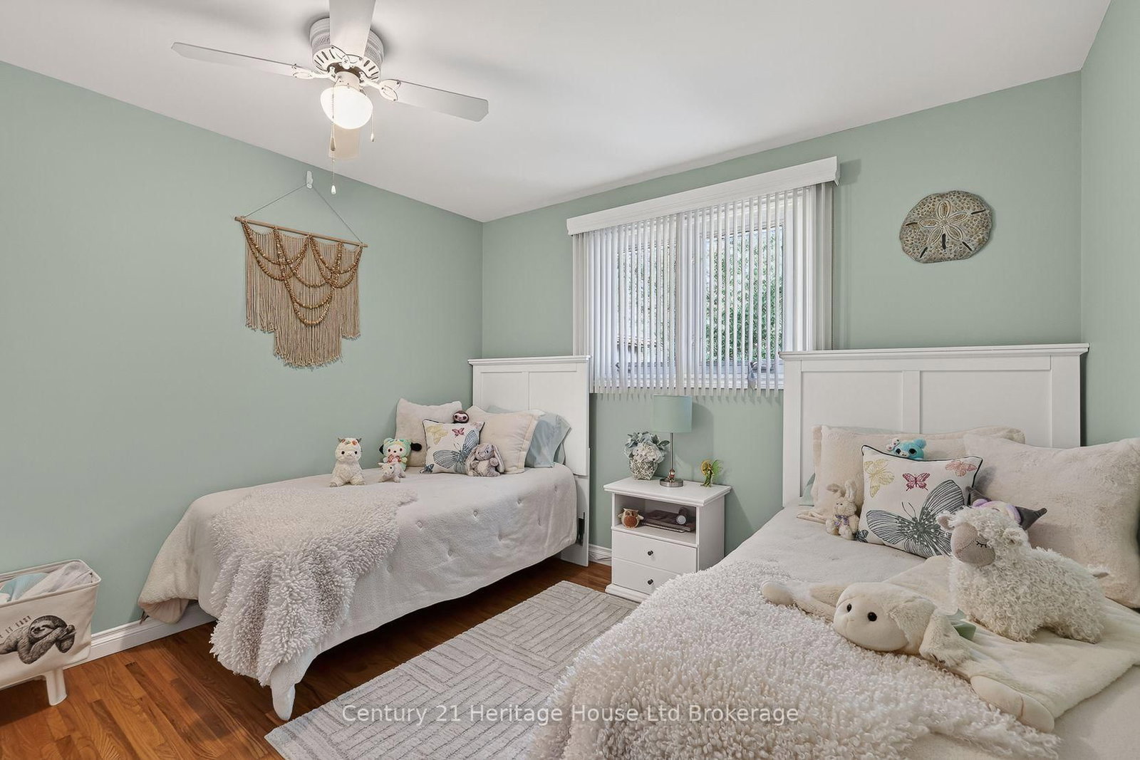 803 Gladstone Drive • Woodstock, ON photo 23