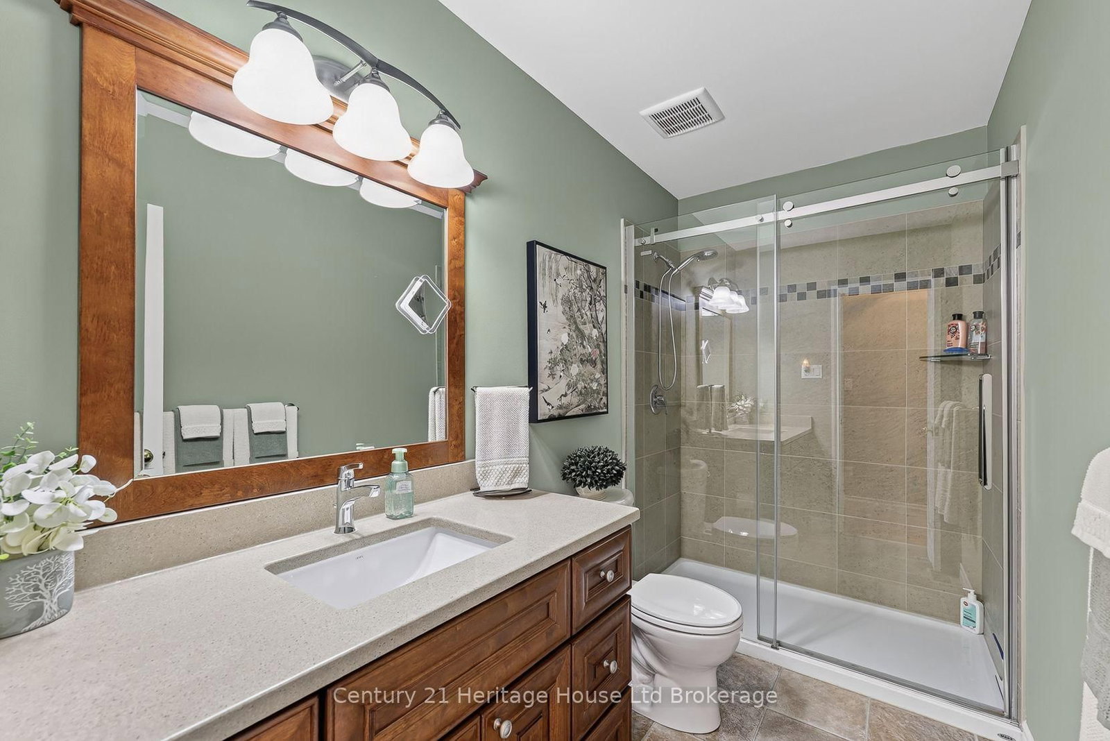 803 Gladstone Drive • Woodstock, ON photo 25