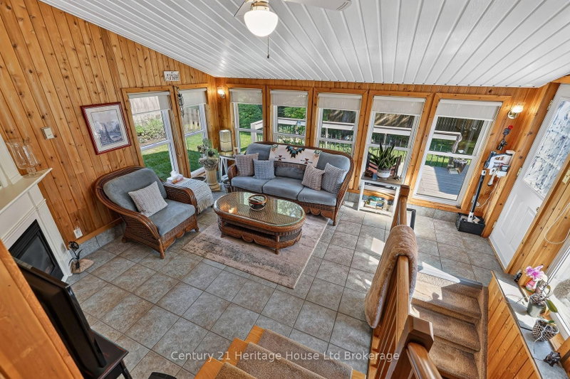 803 Gladstone Drive