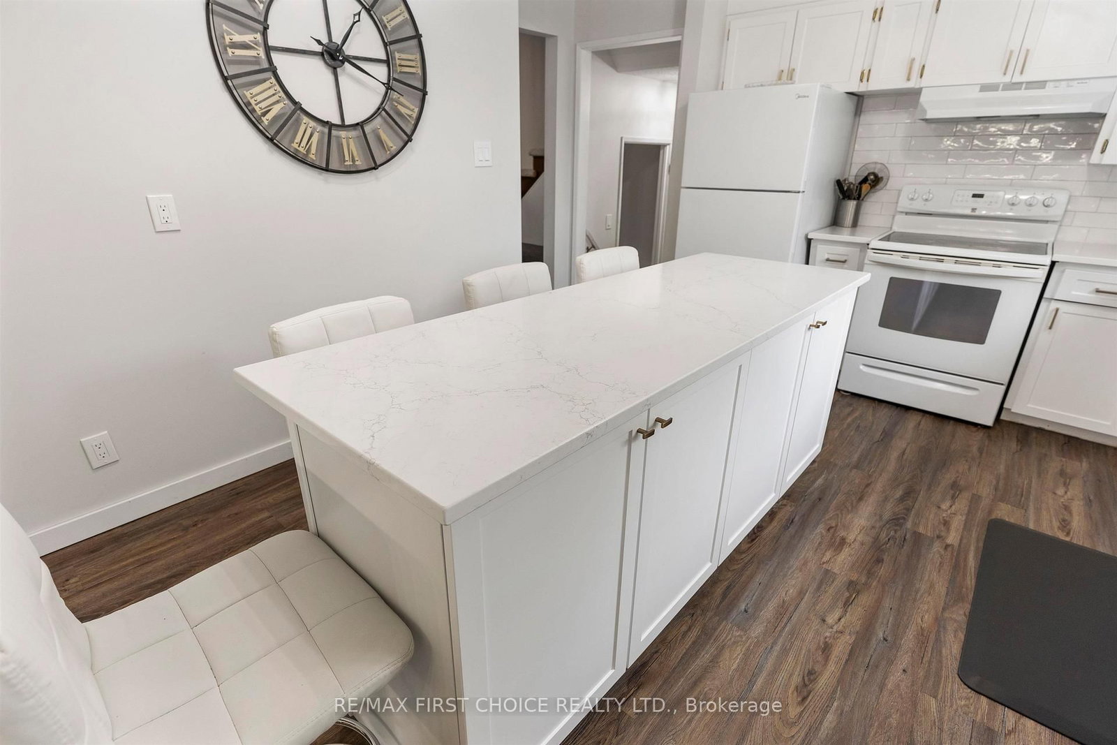 386 Lambton Place • Thunder Bay, ON photo 3