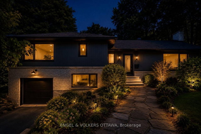 1 Amberly Place