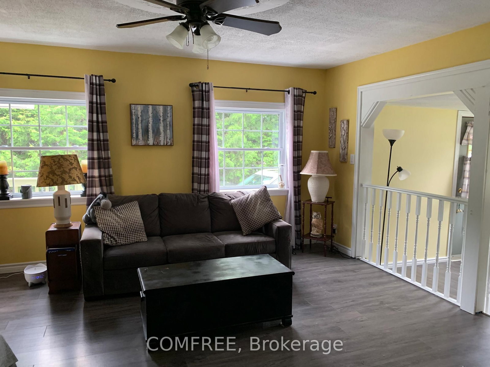 39 Lake Street • South Algonquin, ON photo 6