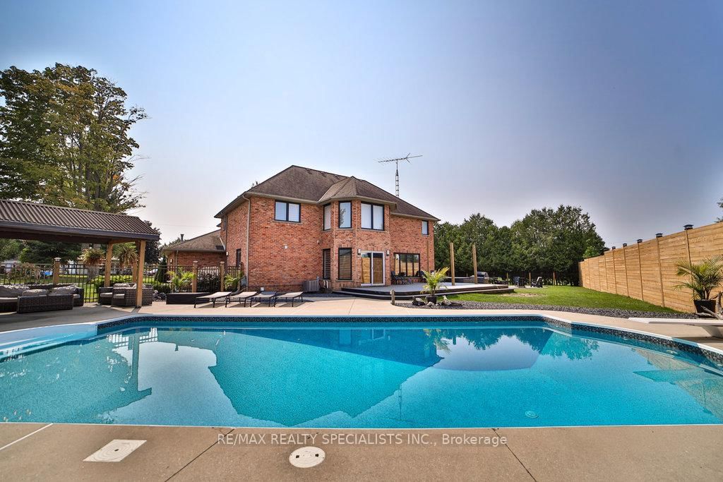 1467 Norfolk County 19 Road • Norfolk, ON photo 39