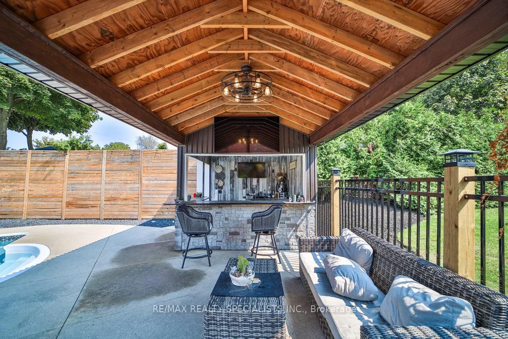 1467 Norfolk County 19 Road • Norfolk, ON photo 40