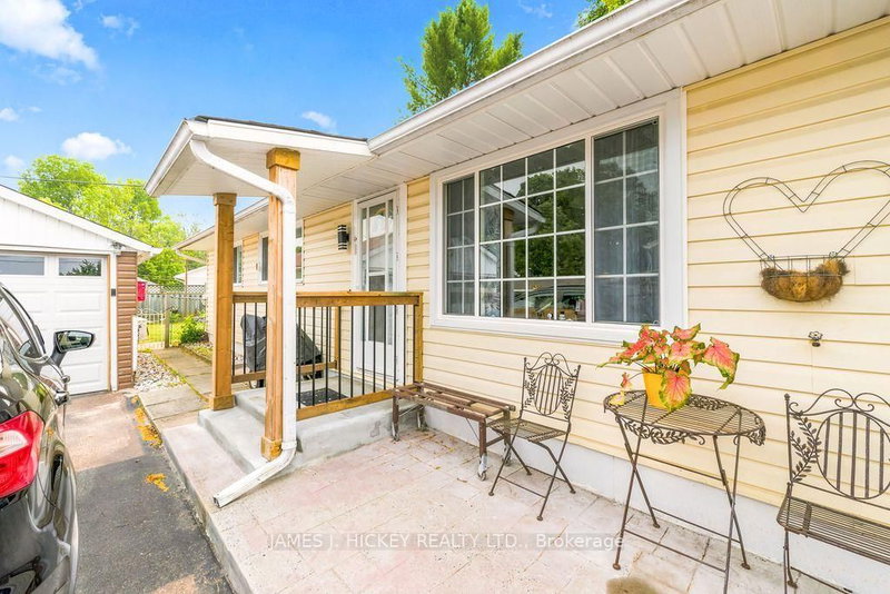 23 Newton Crescent