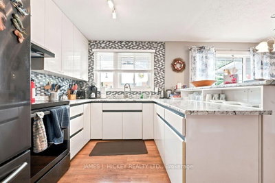 23 Newton Crescent — photo 5